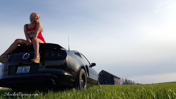 Jennifer Combs with her Ford Mustang GT_2