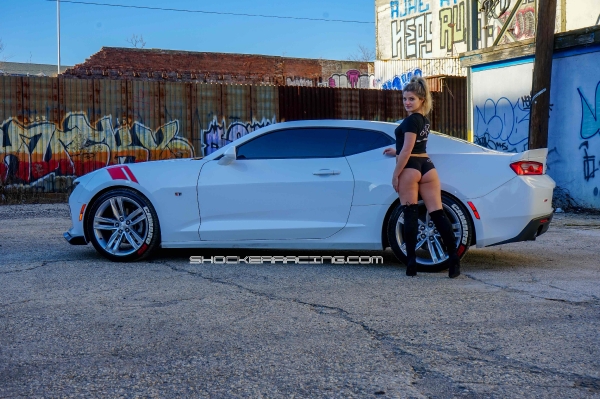 Jamie Lynn joins the ShockerRacing Girls_4