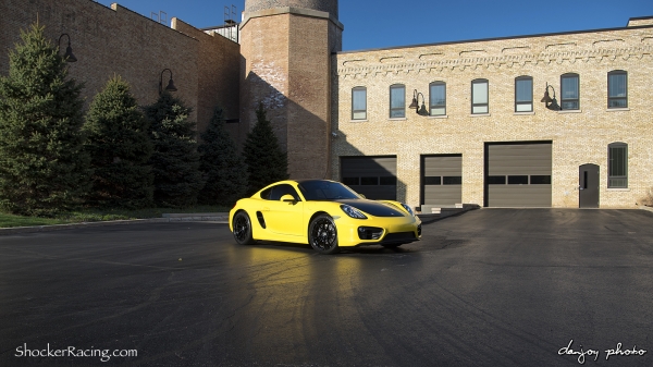 Racing Yellow Porsche Cayman 981 with O.Z. Leggera Wheels