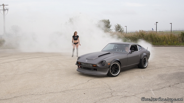 Chloe Harris with a 1976 Datsun 280Z_5