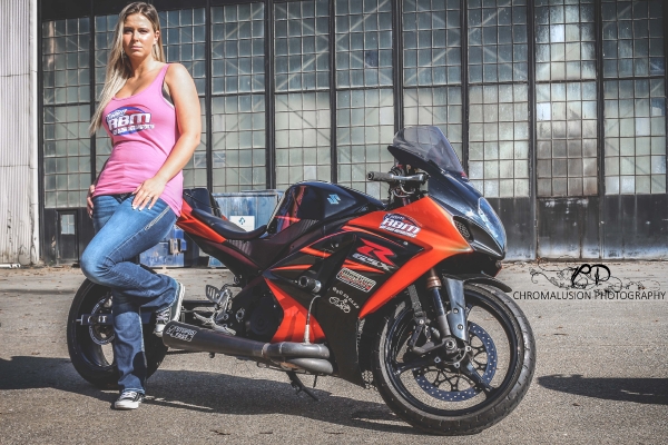 Ruth Harris with her Hayabusa drag bike for ShockerRacingGirls