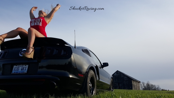 Jennifer Combs with her Ford Mustang GT_5