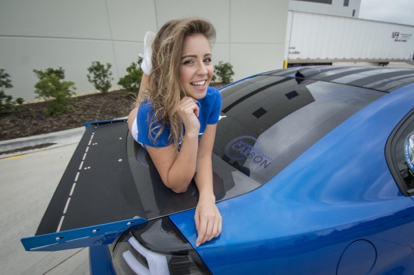 Sarah aka Sen.cityy w/ Nick Manchen's Pontiac G8_10