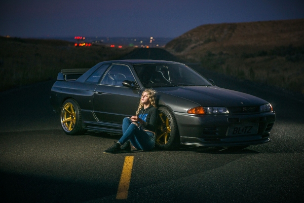 Cassidee Alderman Shoot 2 with a Skyline GTR