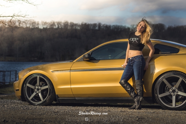 Morgan Kitzmiller photoshoot with Isaac Reber's Mustang_5