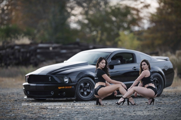 Bex and Bianca for the 2018 ShockerRacing Calendar Cover Shoot_4