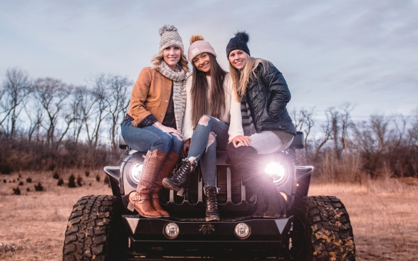 Jeep Girls - Kim, Kelsey Jackson, and Cora Nakos